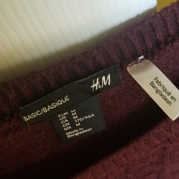 H&M burgandy sweater - Picture 2 of 3